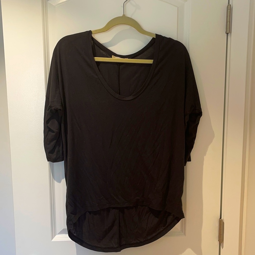 Black comfy t-shirt